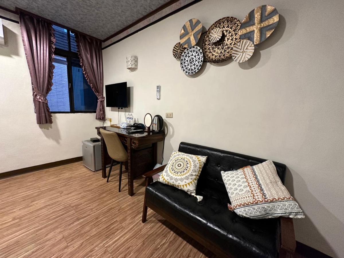 Ming Ren Hotspring Hotel Цзяоси Экстерьер фото