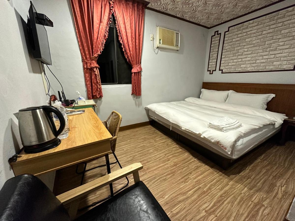 Ming Ren Hotspring Hotel Цзяоси Экстерьер фото